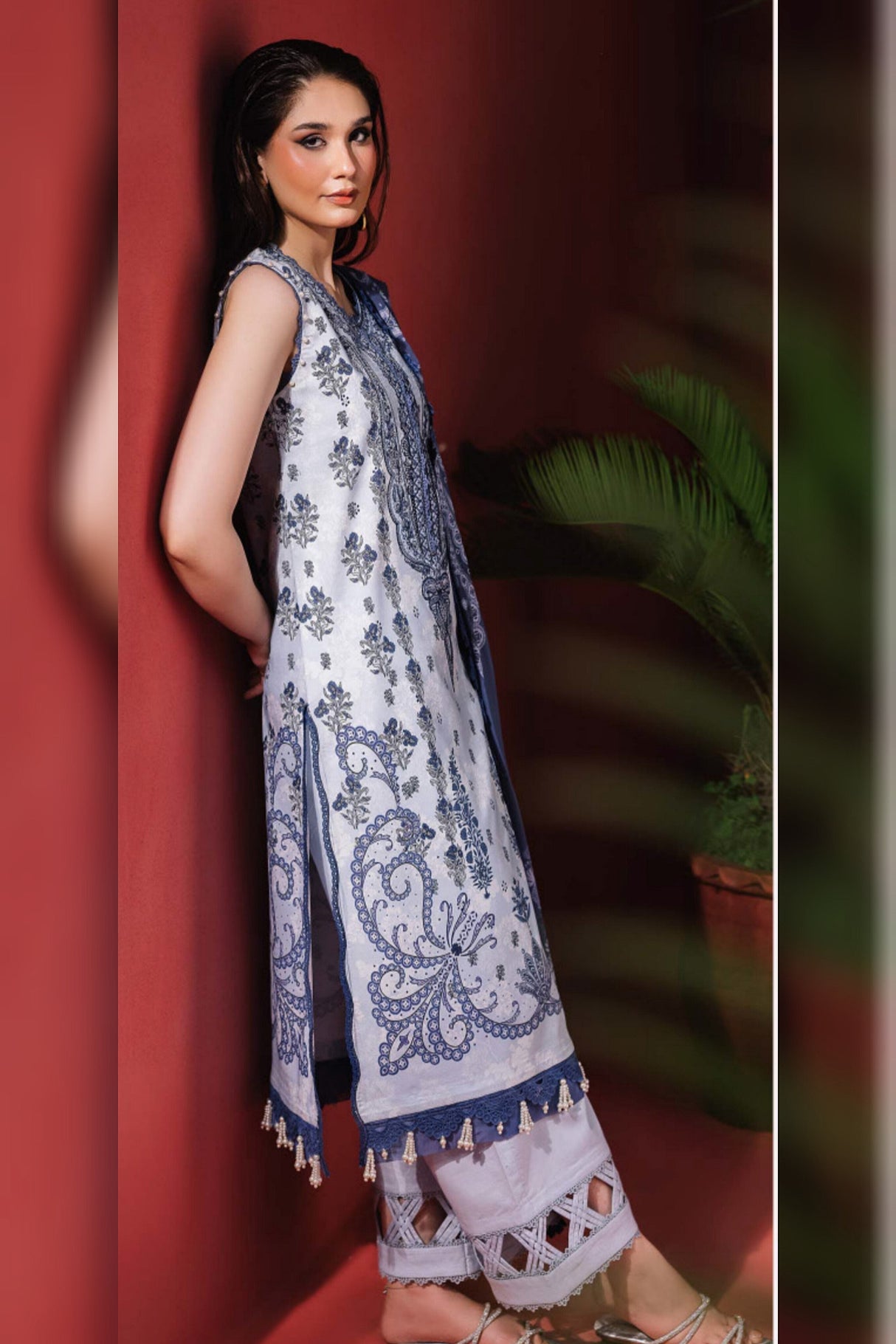 Saukeen URBANE EMBROIDERED LAWN COLLECTION SUMMER 25
