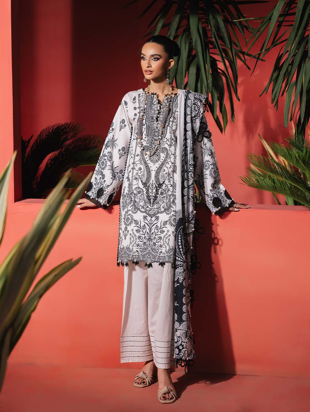 Saukeen URBANE EMBROIDERED COLLECTION 2025