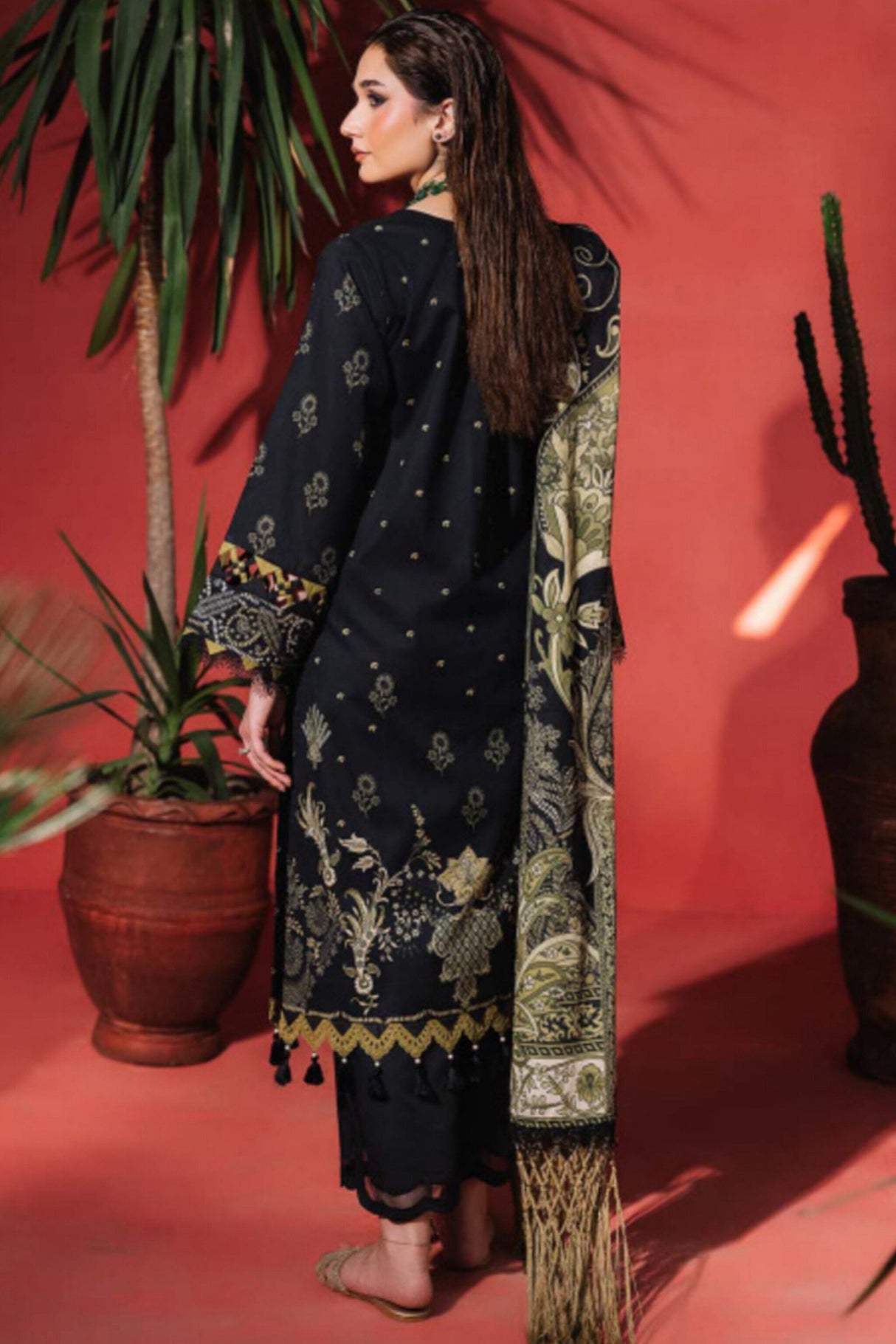 Saukeen URBANE EMBROIDERED LAWN COLLECTION SUMMER 25